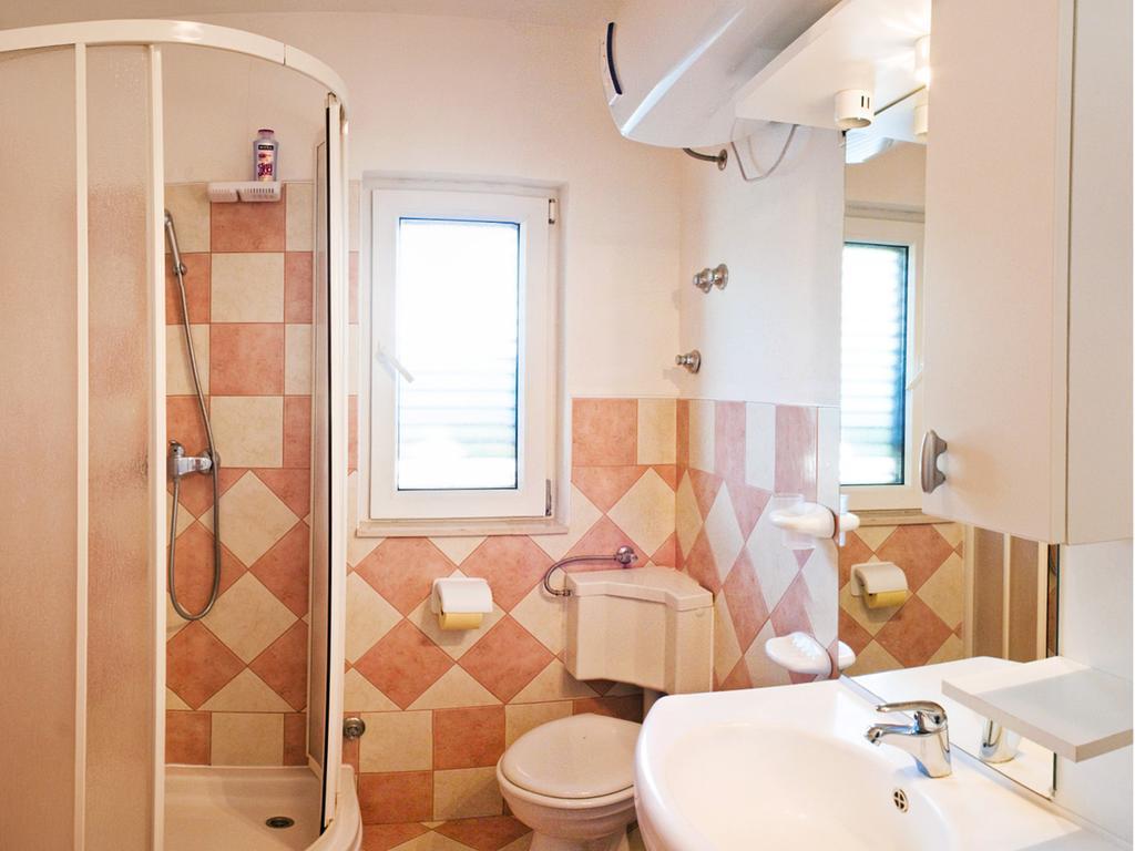 Apartments Villa Annika سلاتين الغرفة الصورة