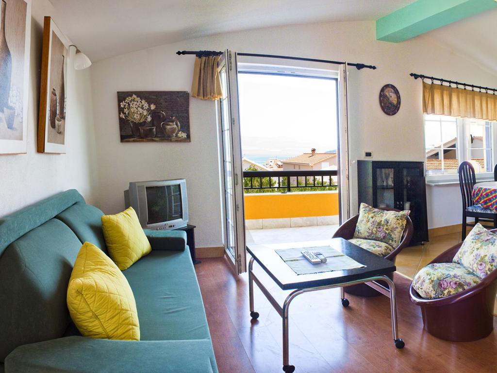 Apartments Villa Annika سلاتين الغرفة الصورة