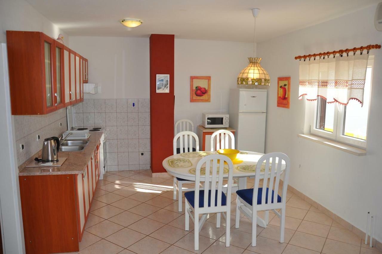 Apartments Villa Annika سلاتين المظهر الخارجي الصورة