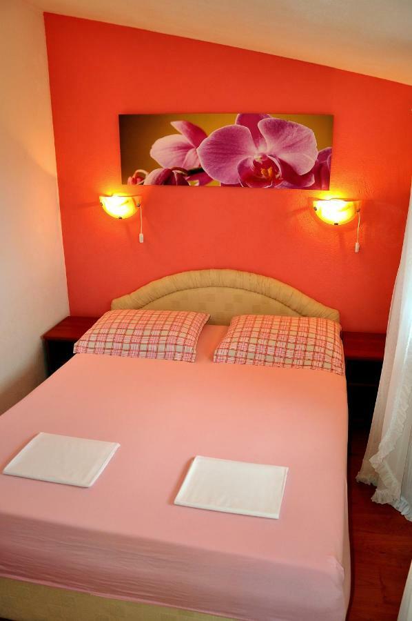 Apartments Villa Annika سلاتين المظهر الخارجي الصورة