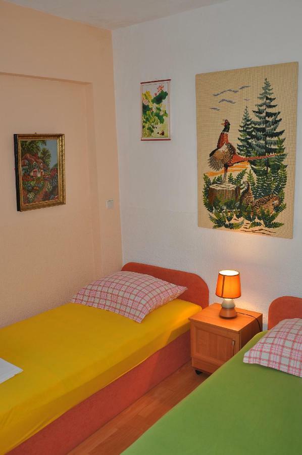 Apartments Villa Annika سلاتين المظهر الخارجي الصورة
